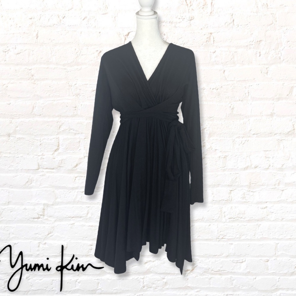 NEW! Yumi Kim Gramercy Project Classic Wrap Dress Size S Black Asymmetric Hem
